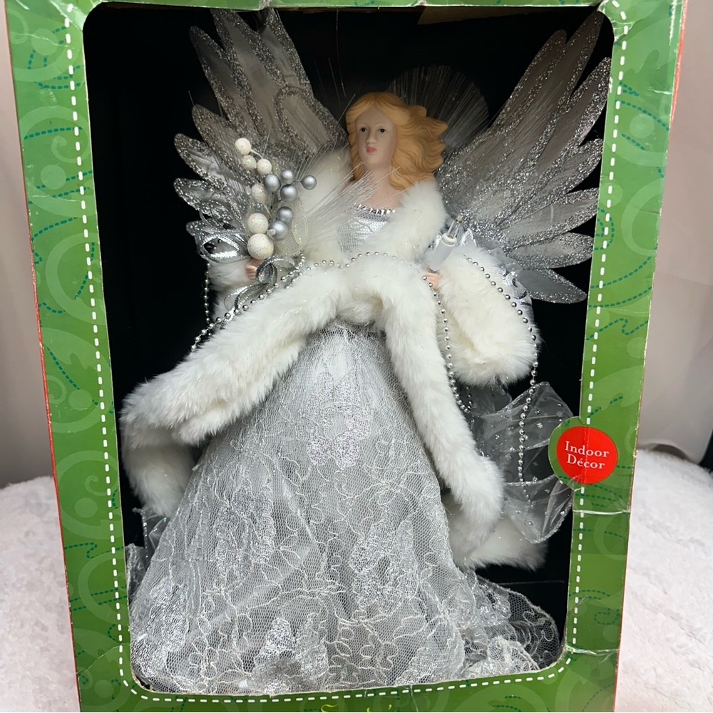 Fiber Optic Angel Home Accent Decor - Santas Workbench 2002  - 16" Boxed
